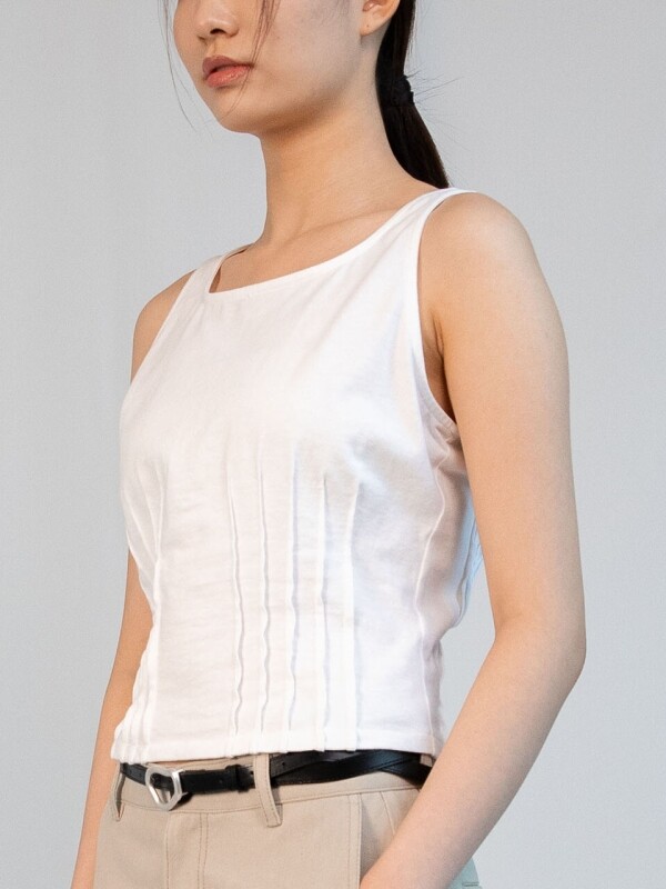 유아네이비 Dart Tank Top - White URNAVY