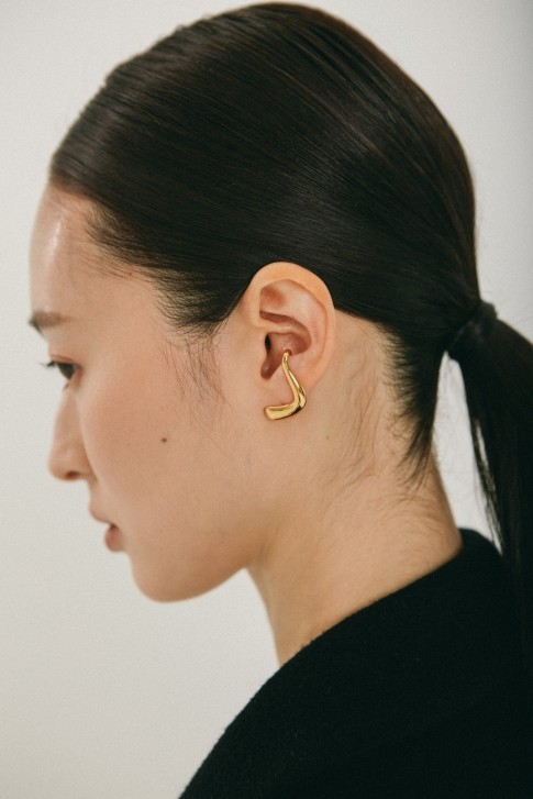 핀리 CROISSANT EARRINGS[GOLD] FINNLEE